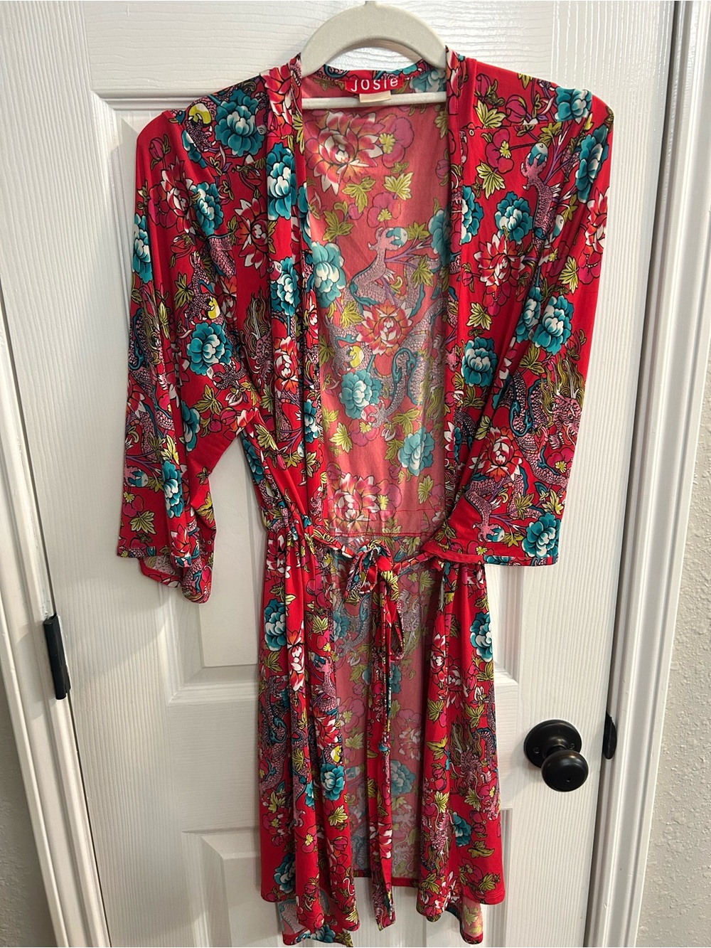 Josie by Natori Women's Hidden Dragon Robe Size Small